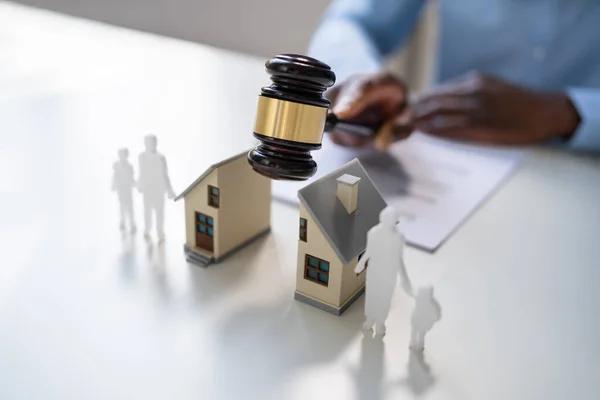 The Biggest Mistakes People Make When Hiring Florida Family Law Attorneys